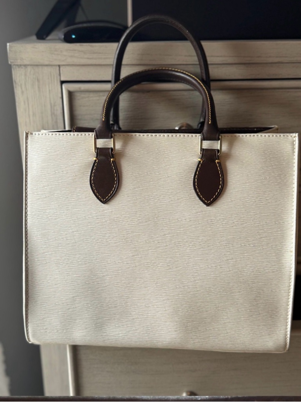 DOONEY & BOURKE Wexford Leather Janine Tote - Picture 15 of 15